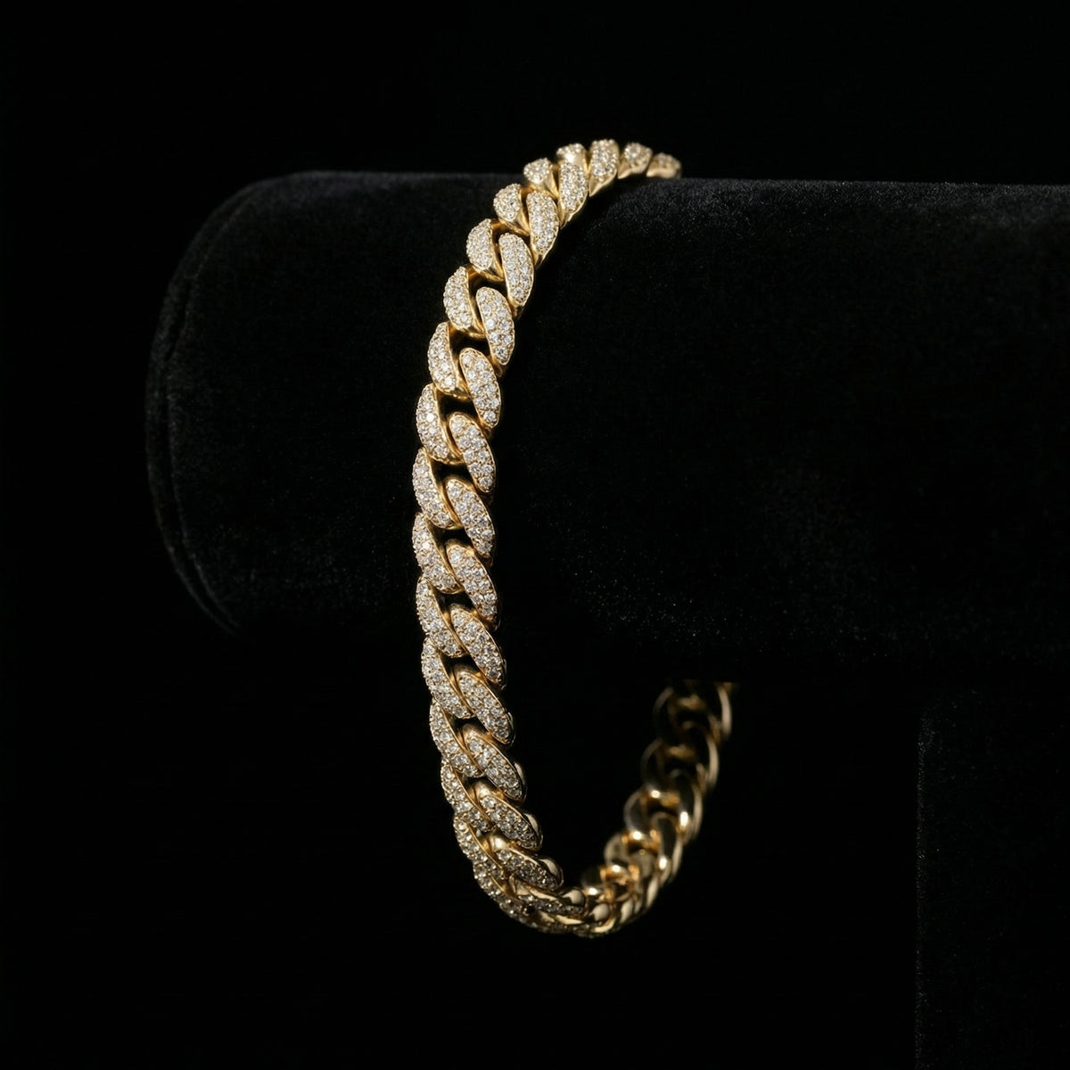 10 mm Moissanite Iced Cuban Link Armband