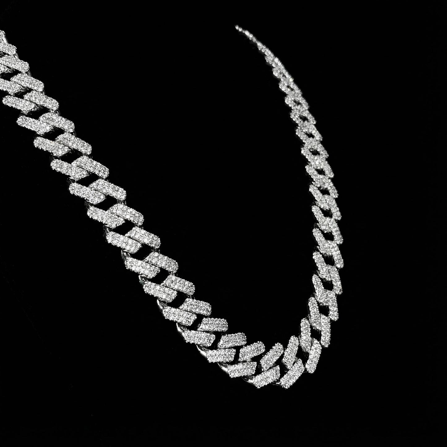 Iced Out Cuban Kette