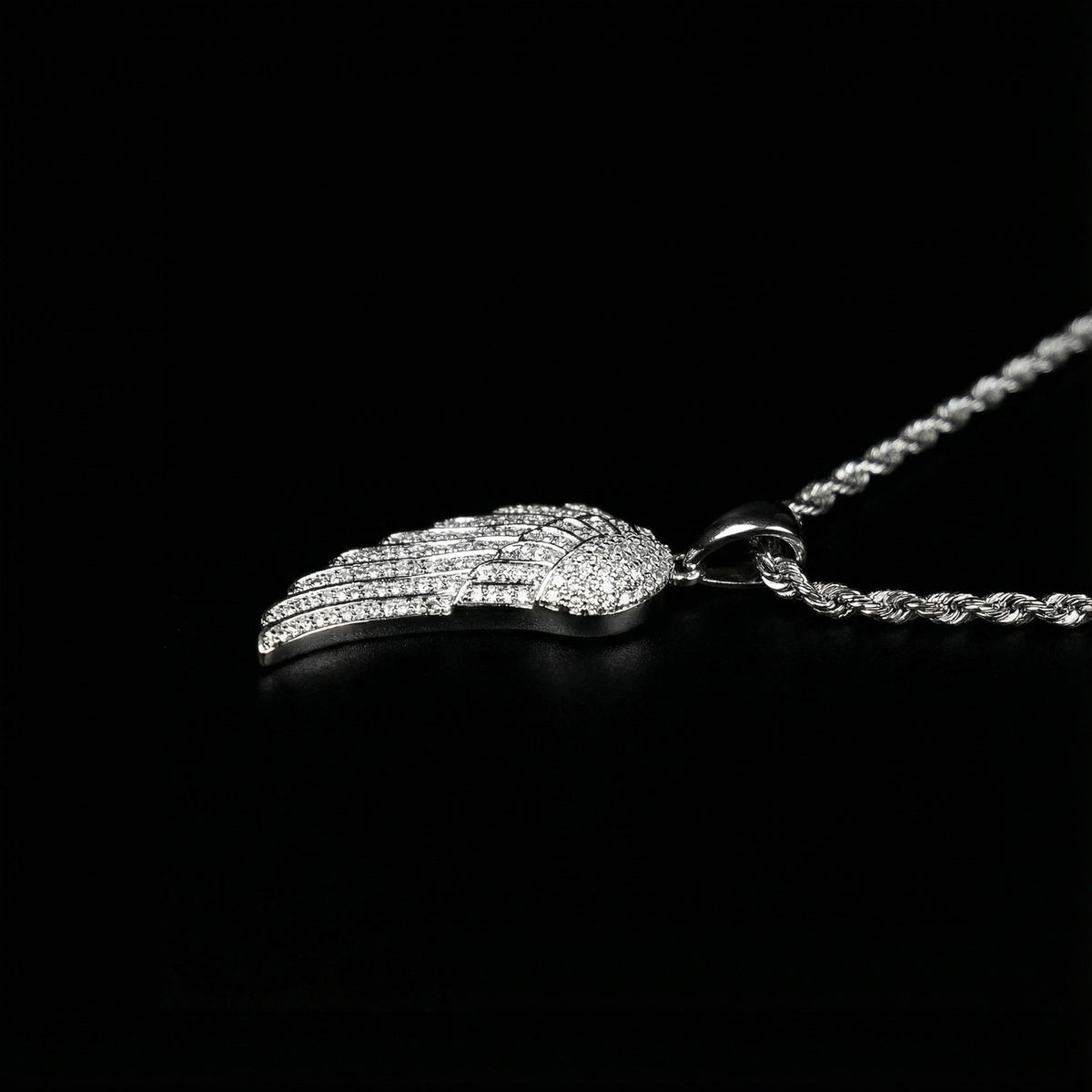 Angel Wing Anhänger Gold Iced Out