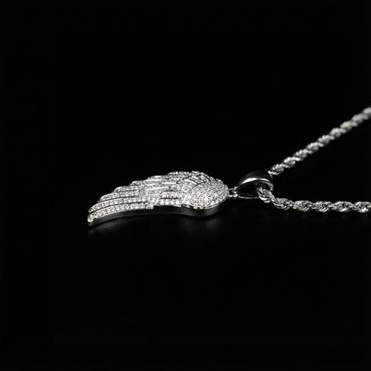 Angel Wing Anhänger Gold Iced Out