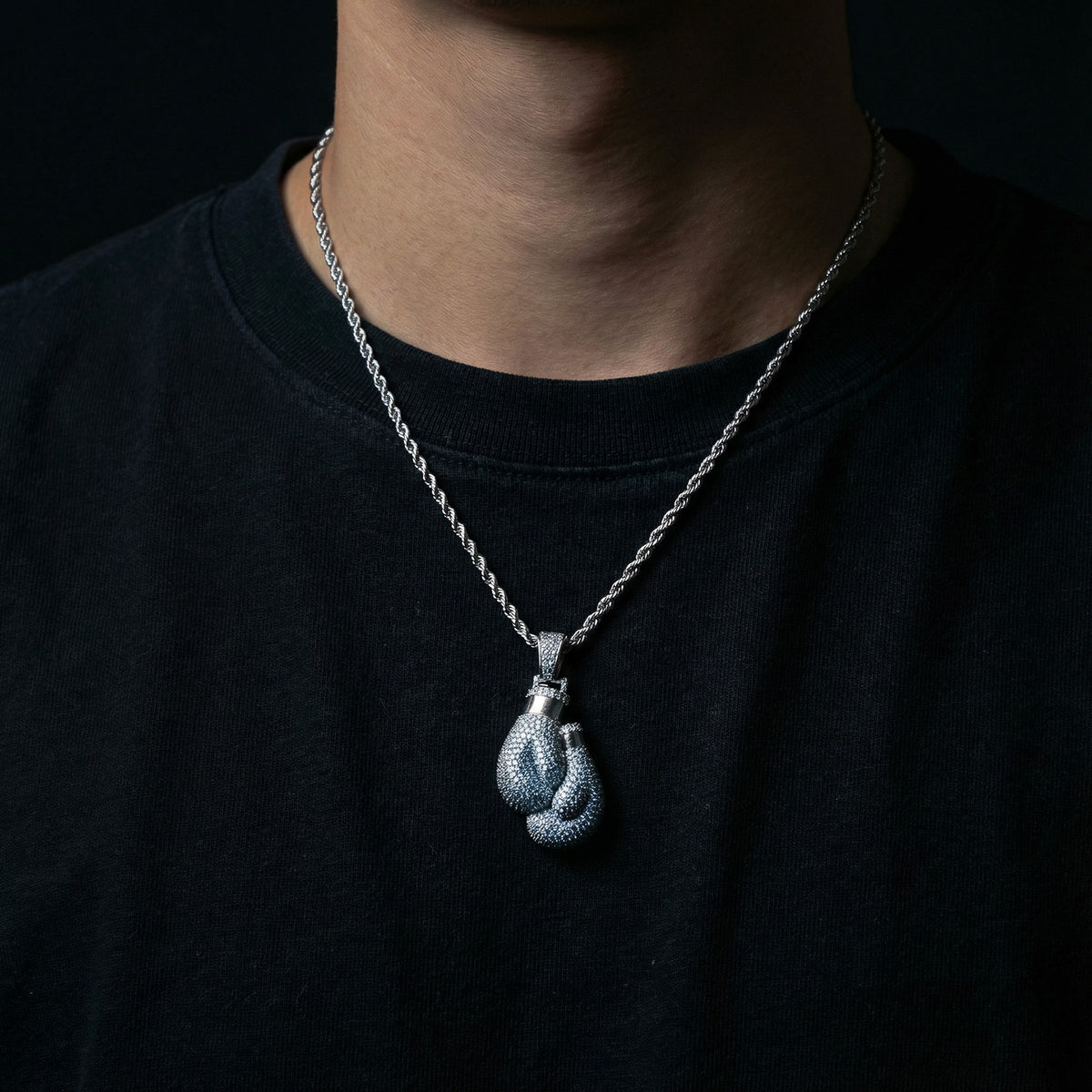 Iced Out Boxhandschuh Anhänger