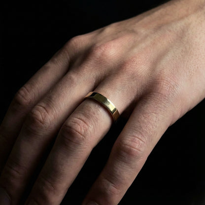 Dünnkrei Ring
