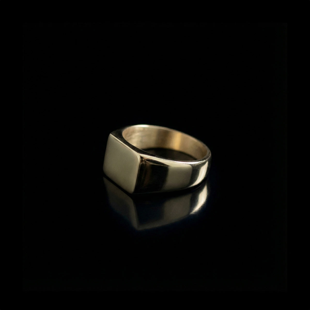 Flacheck Ring