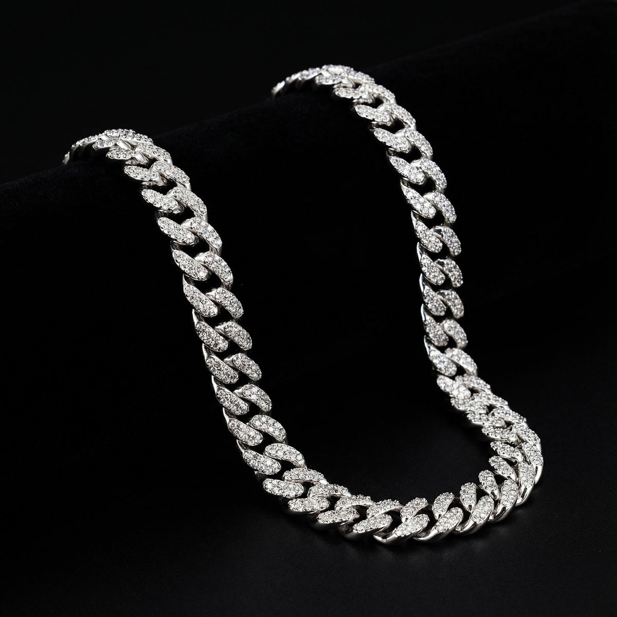 Miami Cuban Kette Iced Out