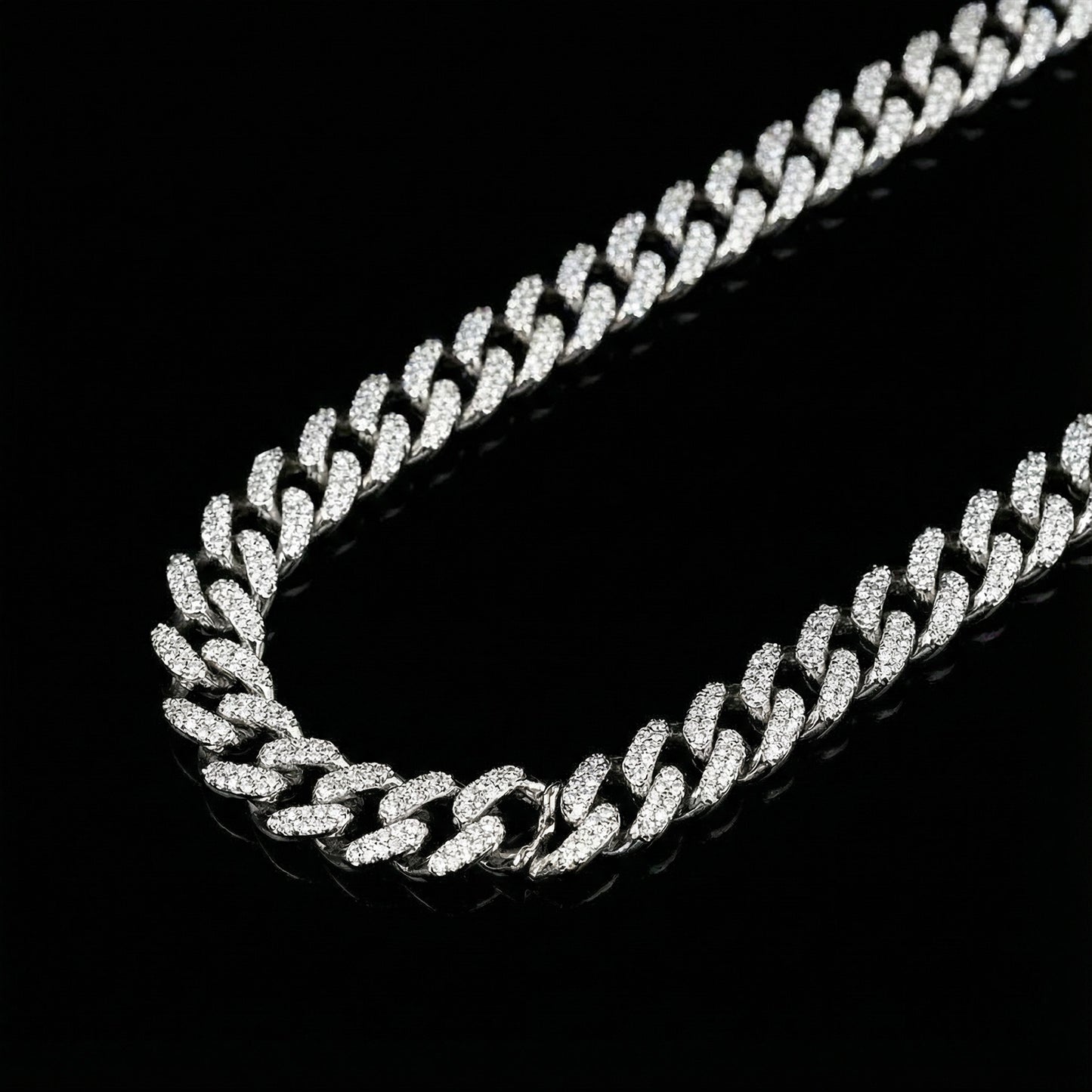 Miami Cuban Kette Iced Out