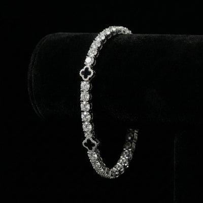7 mm Round Black Clover Moissanite Armband