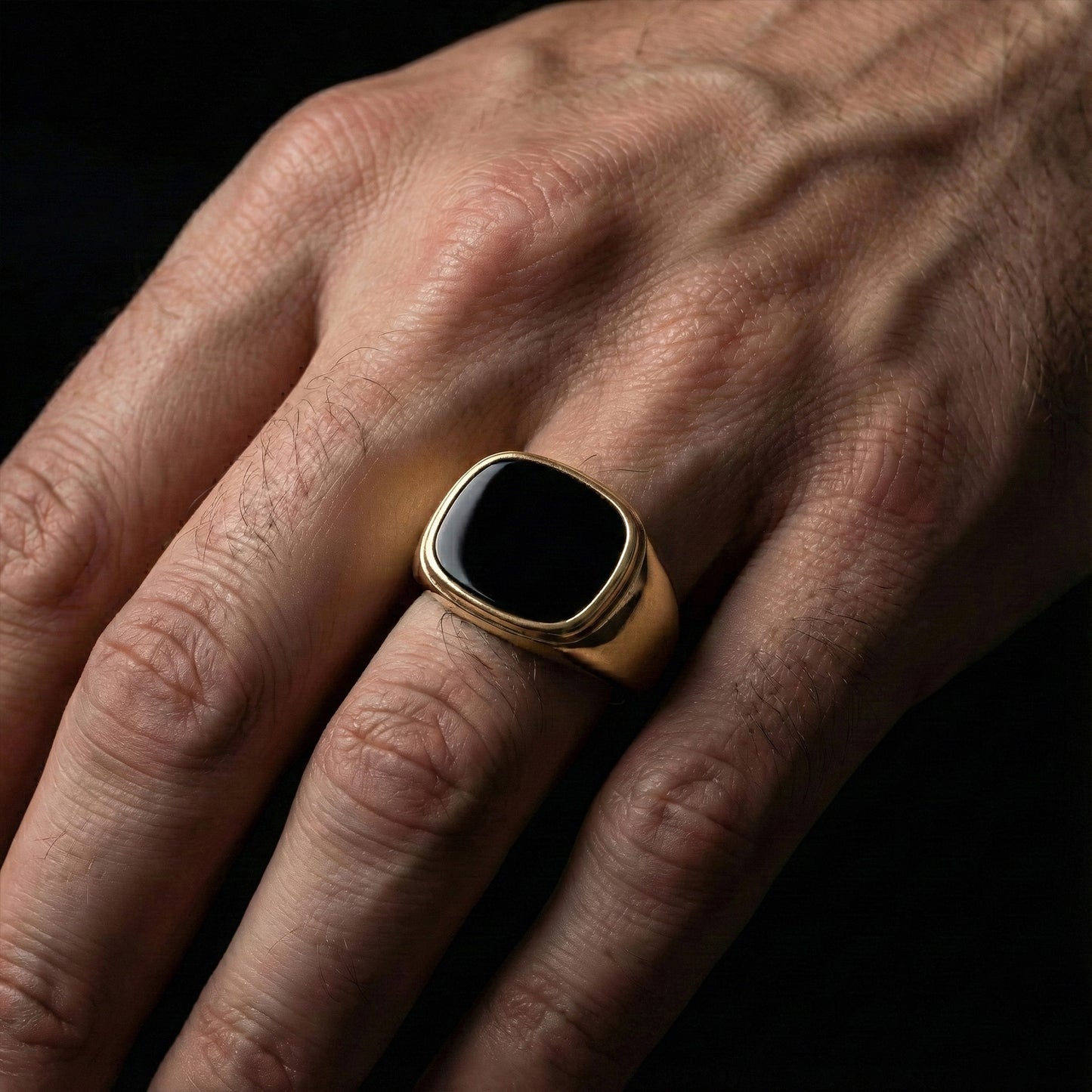 Schwarzstein Ring Gerundet