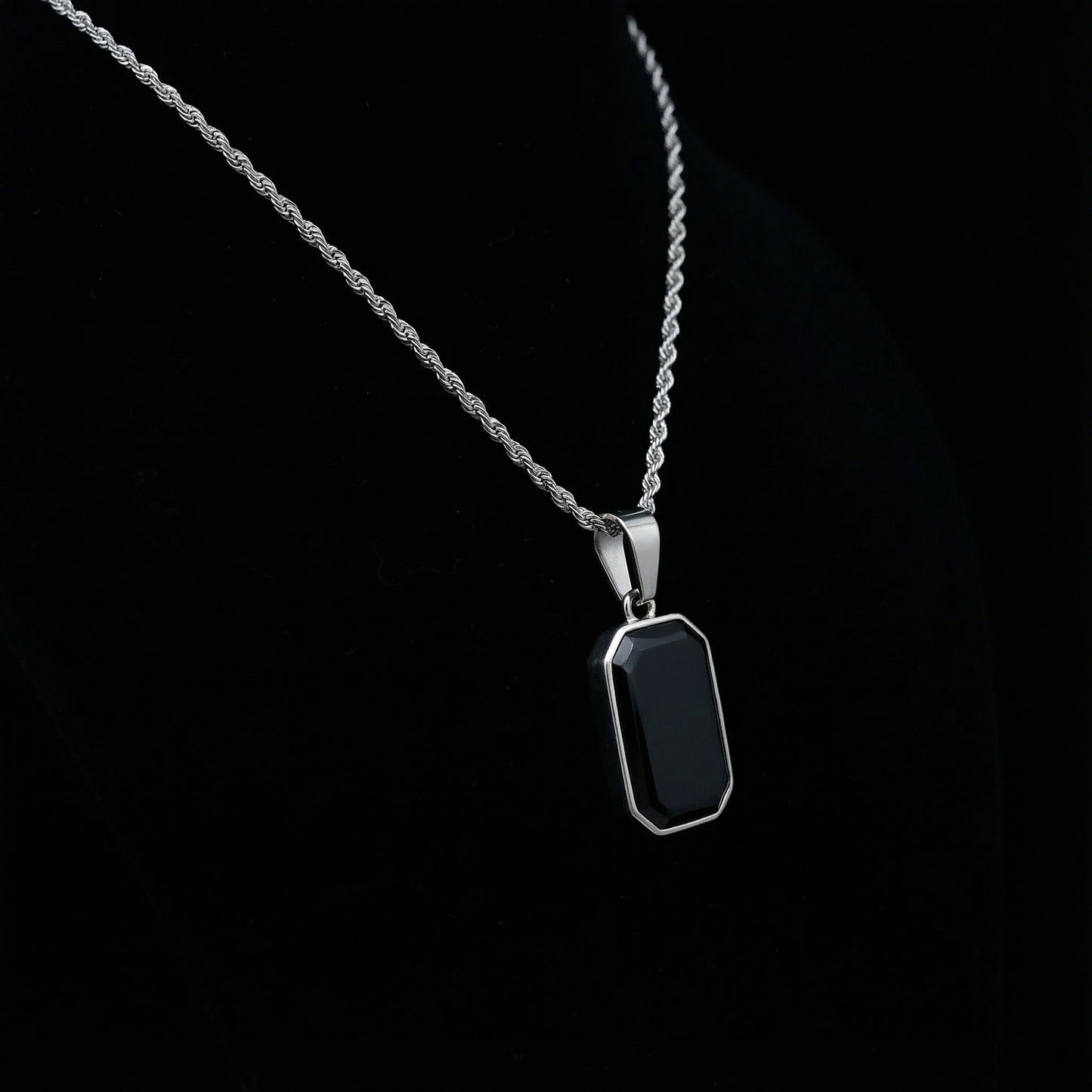 Schwarzstein Anhänger